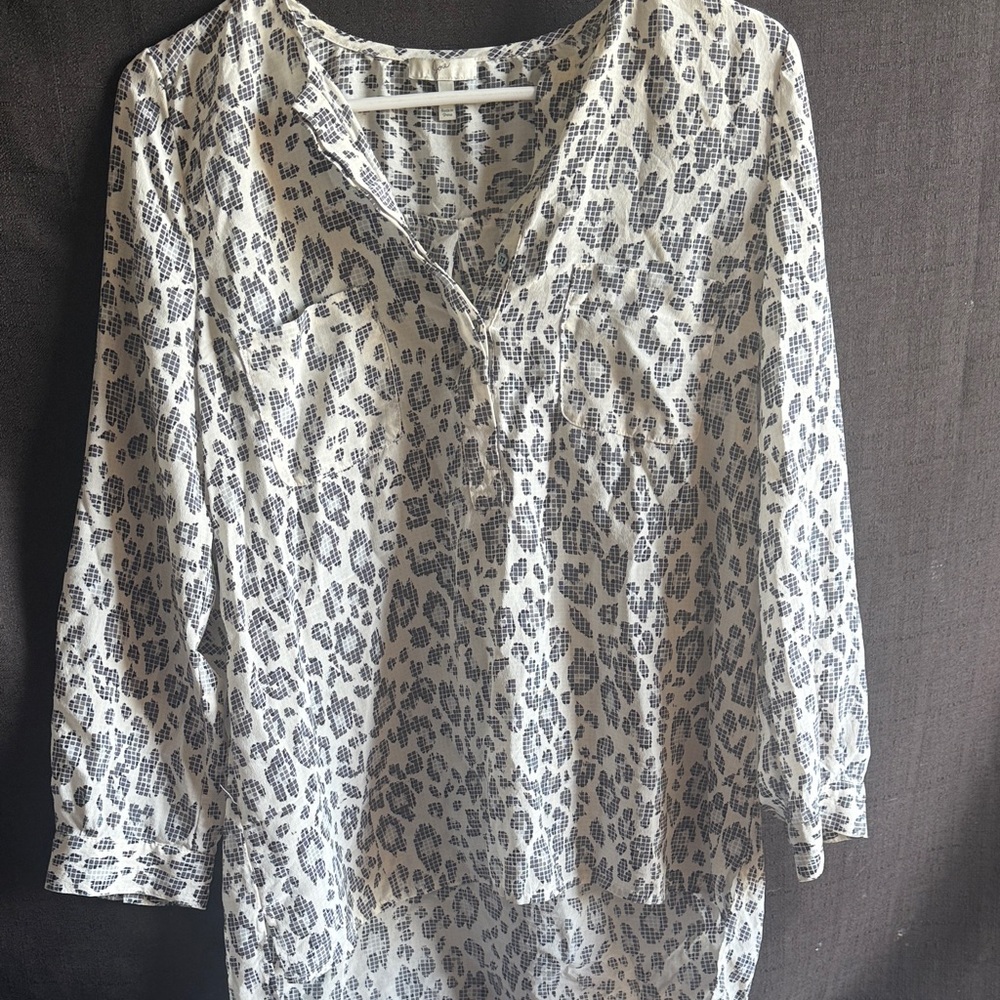 Joie Black and White Animal Print Silk Blouse M